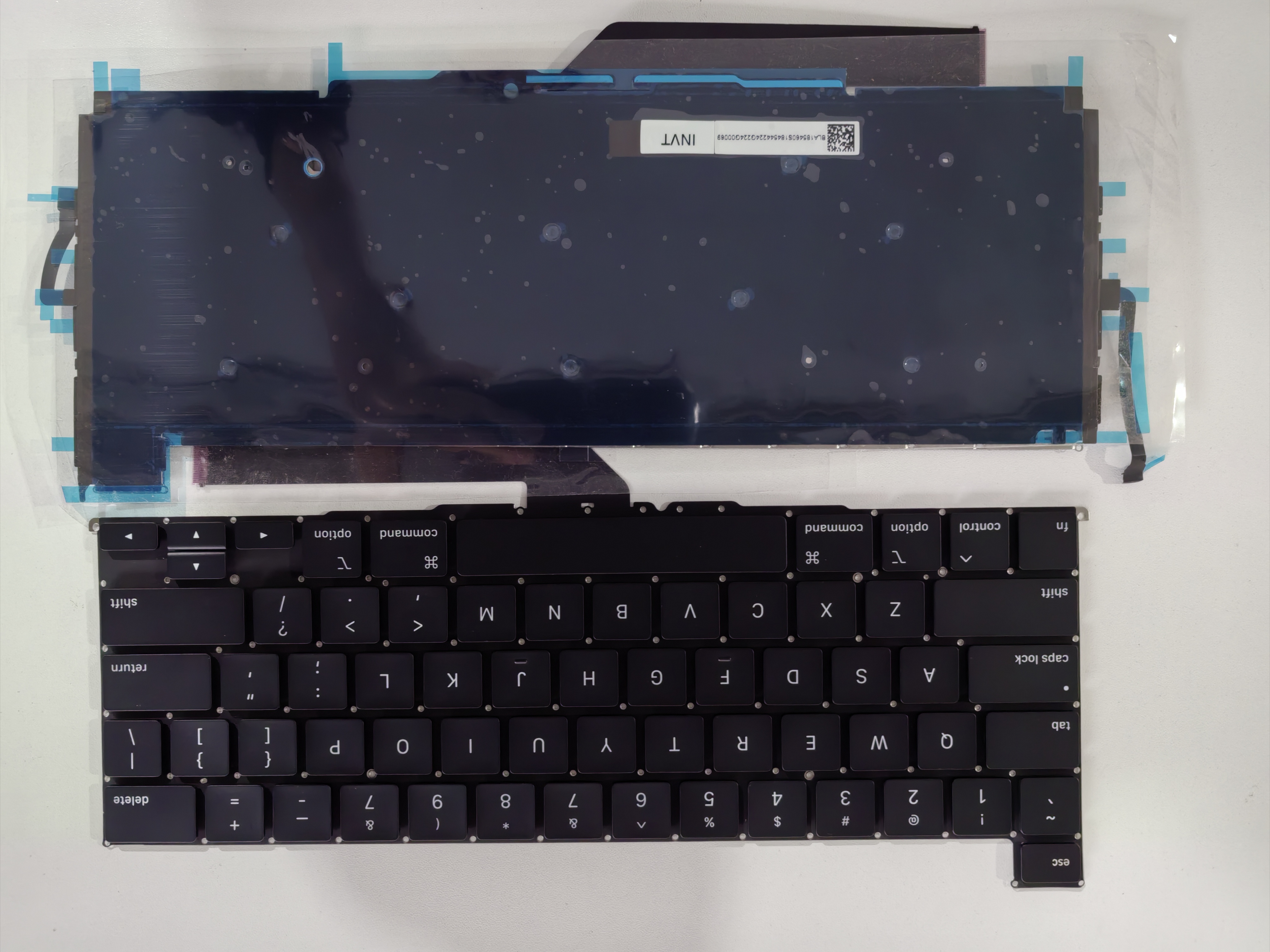 Picture of New Replacement Laptop Keyboard For APPLE A2141 small carriage return BLACK Backlit US Layout